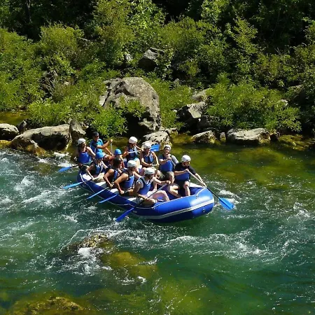 Vacation House With The Pool Near River Cetina
