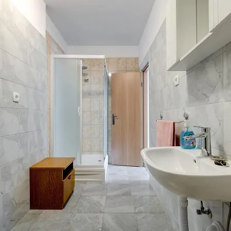 Vacation House With The Pool Near River Cetina Čisla